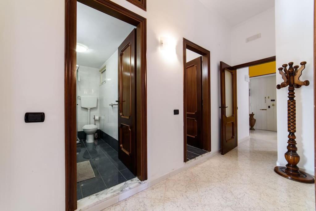Casa Vacanze “In Centro” ซาแลร์โน ภายนอก รูปภาพ